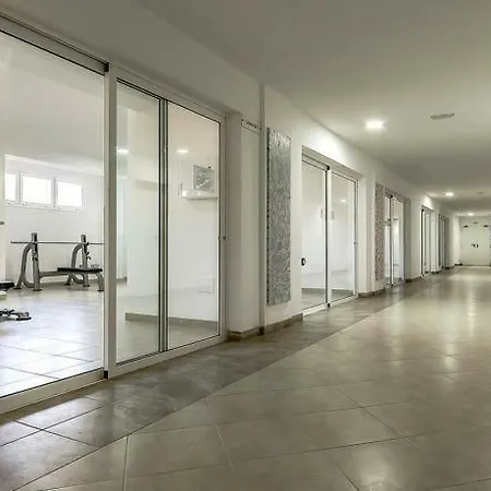 Апартаменты Armonia Park Ocean View - 2 Bed Бахамар